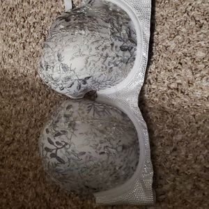 Victorias secret Lightly lined demi bra